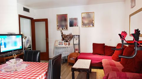 PISO EN VENTA EN CALELLA – 3 HABITACIONES, ASCENSOR Y BALCÓN, imagen 3