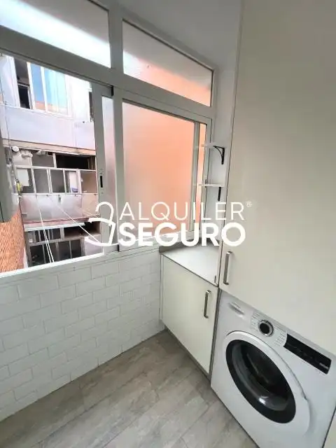 Piso con ascensor en alquiler en de Galicia, imagen 8