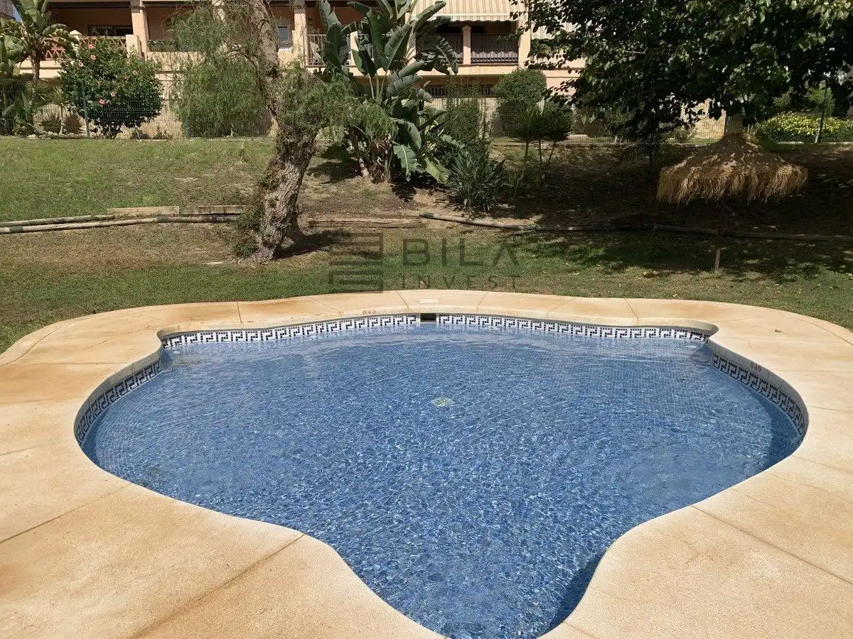 Piscina de Casa adosada en venda en Mijas amb Traster, Piscina i Piscina comunitària