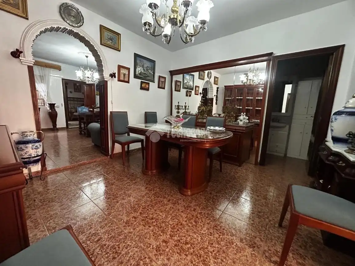 Menjador de Casa adosada en venda en La Rinconada amb Aire condicionat i Calefacció