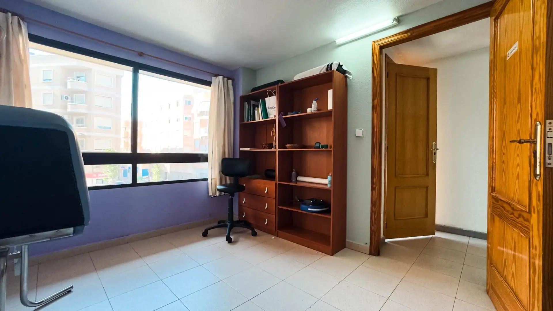 Büro zum Verkauf in Calle Montserrat Guilabert Valero, Carrús Oeste