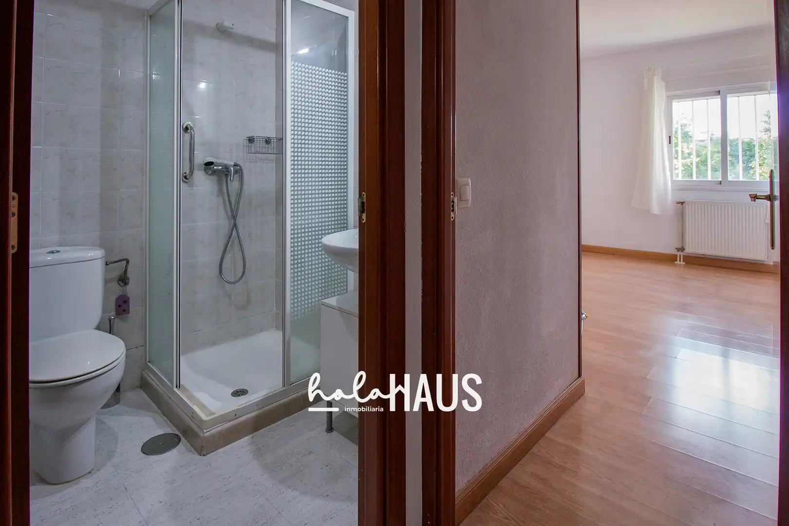 Flat for sale in Madrid  with Air Conditioner, Heating and Storage room