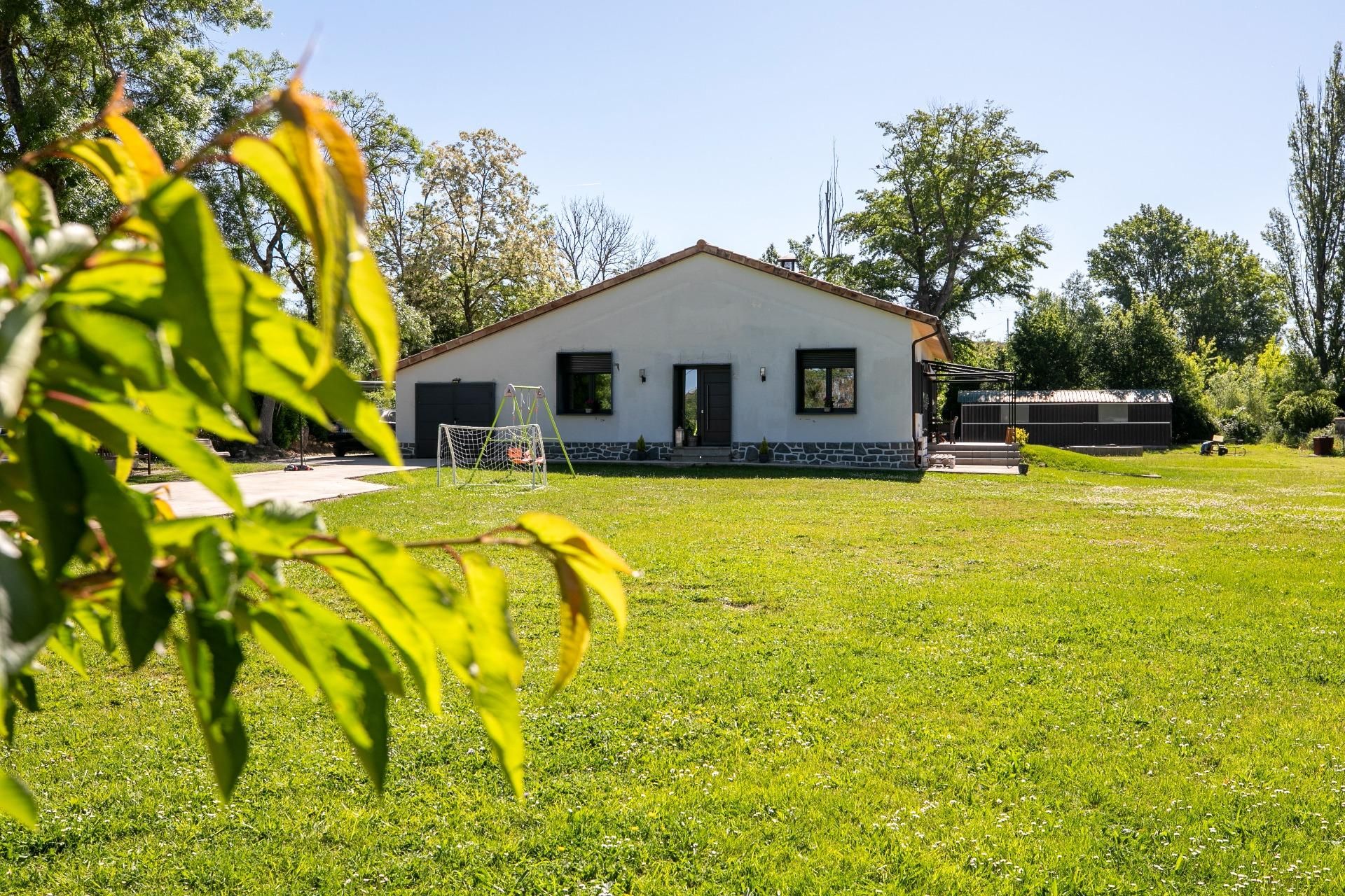Jardín de Finca rústica en venta en Jaca con Calefacción, Jardín privado y Parquet