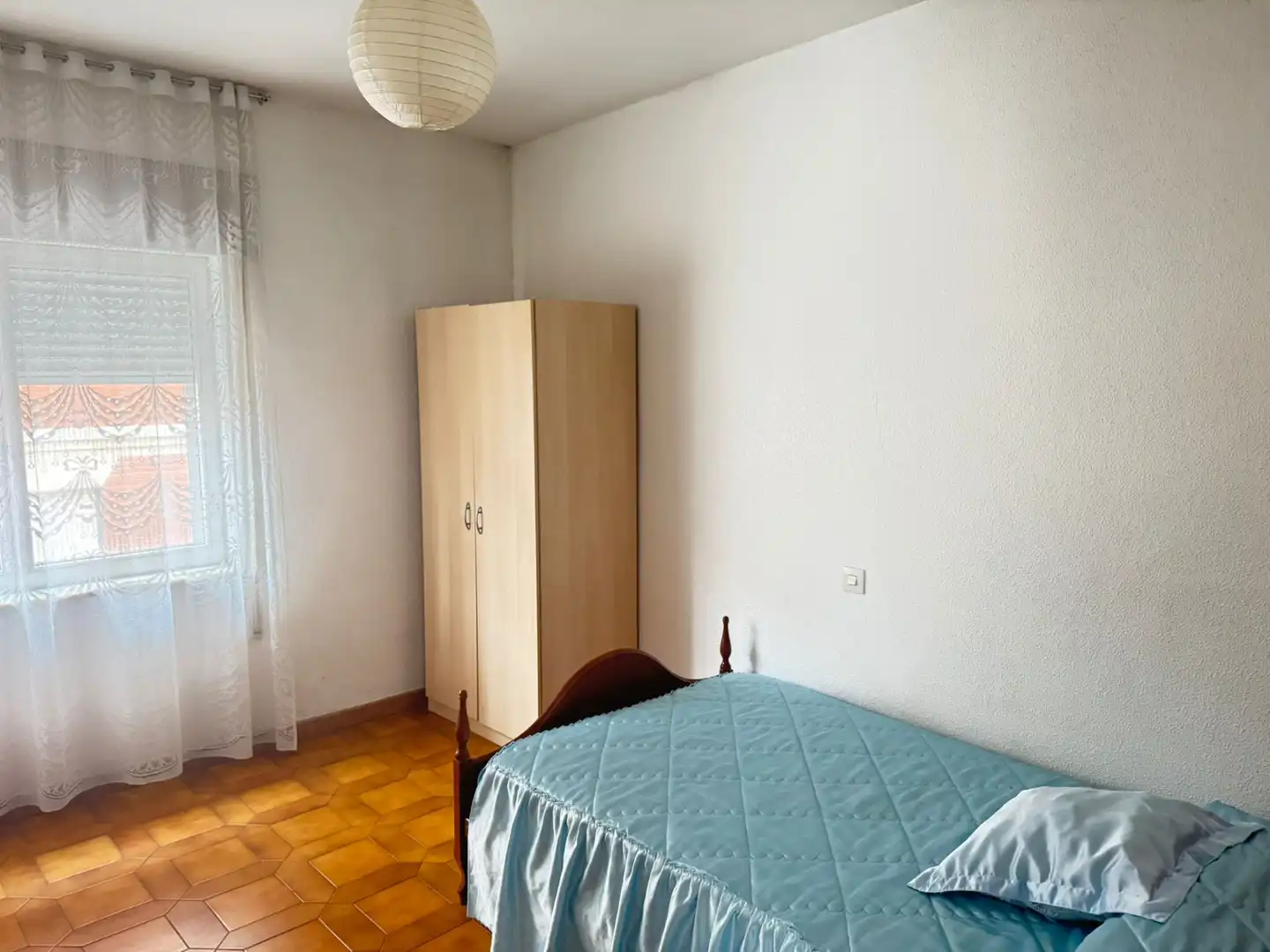 Habitación de Casa o chalet en venta en Valverde de la Virgen con Calefacción y Terraza