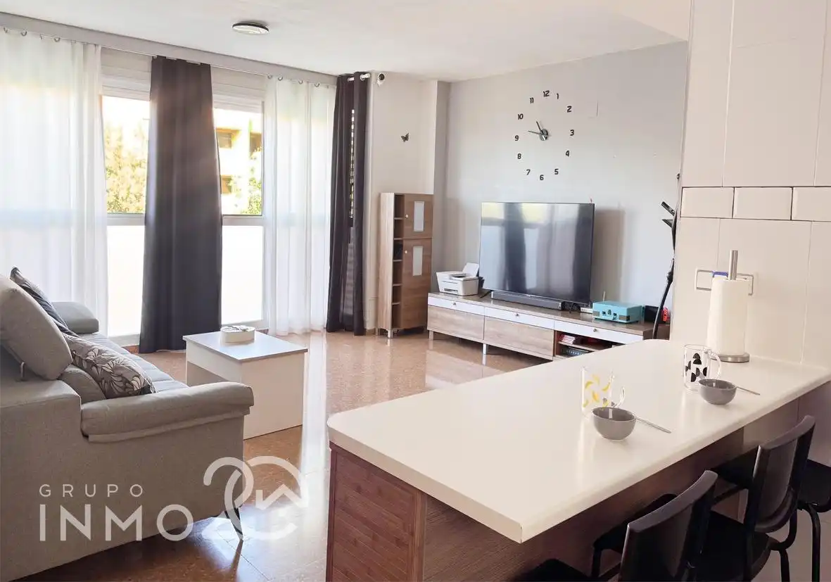Living room of Flat for sale in Plaza Xúquer