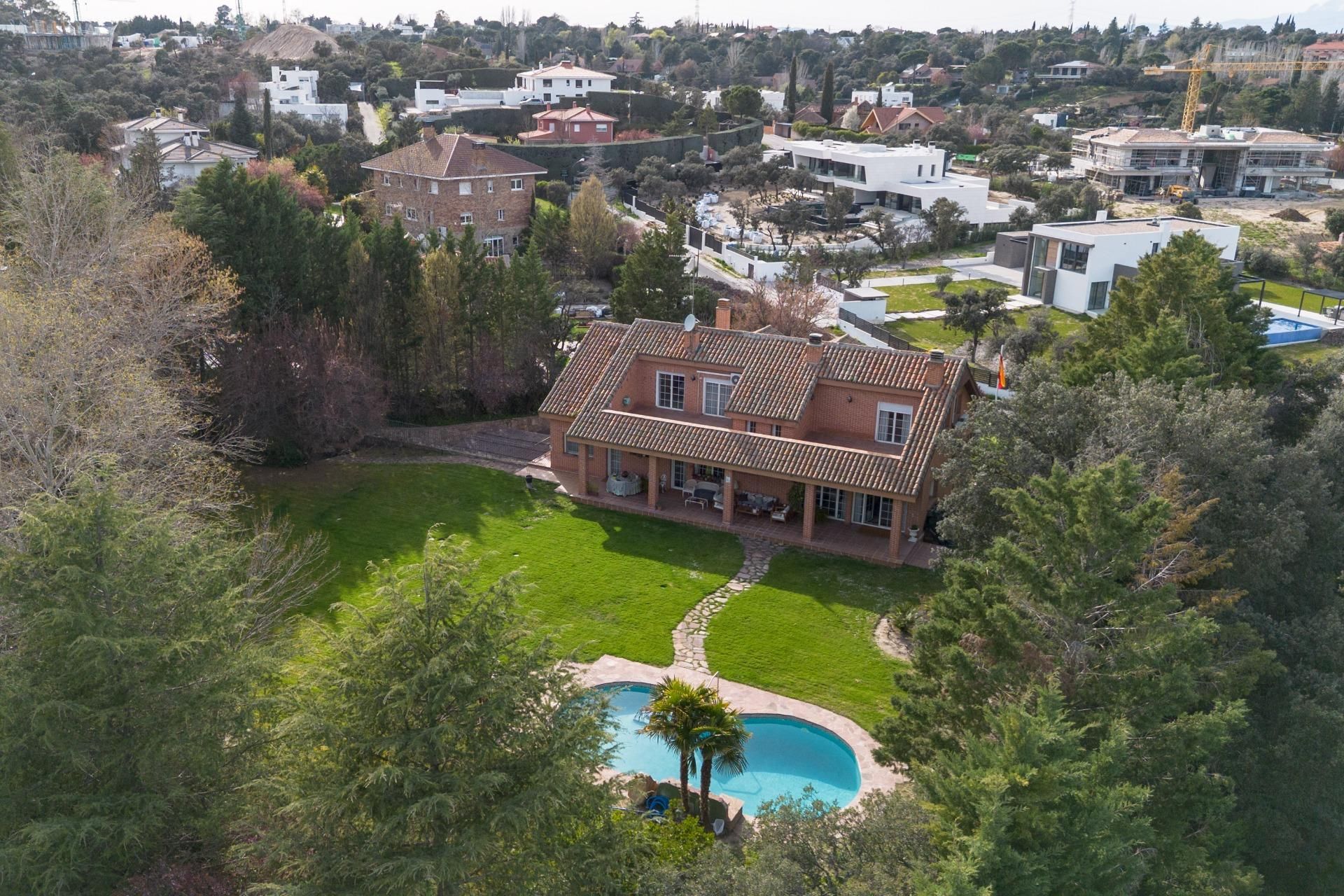 Exterior view of House or chalet for sale in Ciudalcampo  with Air Conditioner, Heating and Private garden