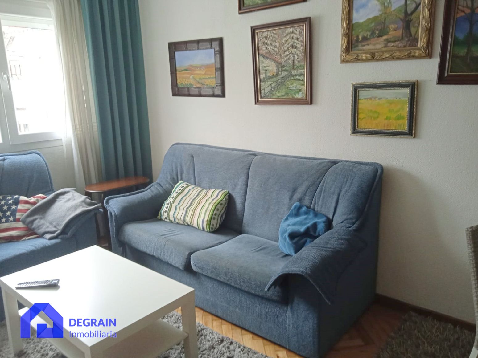 Living room of Flat for rent in Oviedo   with Heating, Terrace and Furnished