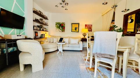 Foto 4 de Piso en venta en Calle Agustína de Aragón, 18, Los Pacos, Fuengirola