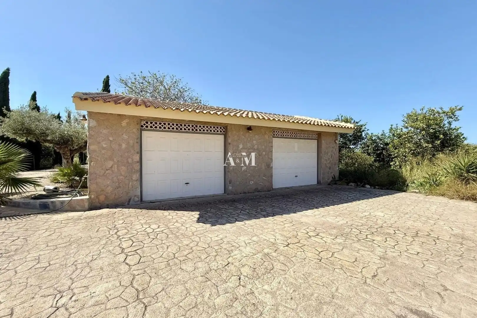 Vista exterior de Casa o chalet de alquiler en San Miguel de Salinas con Aire acondicionado, Calefacción y Jardín privado