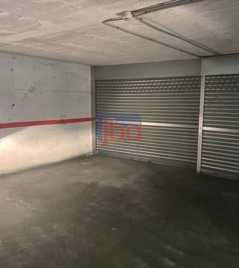 Foto 2 von Garage zur Miete in Barbadás, Ourense