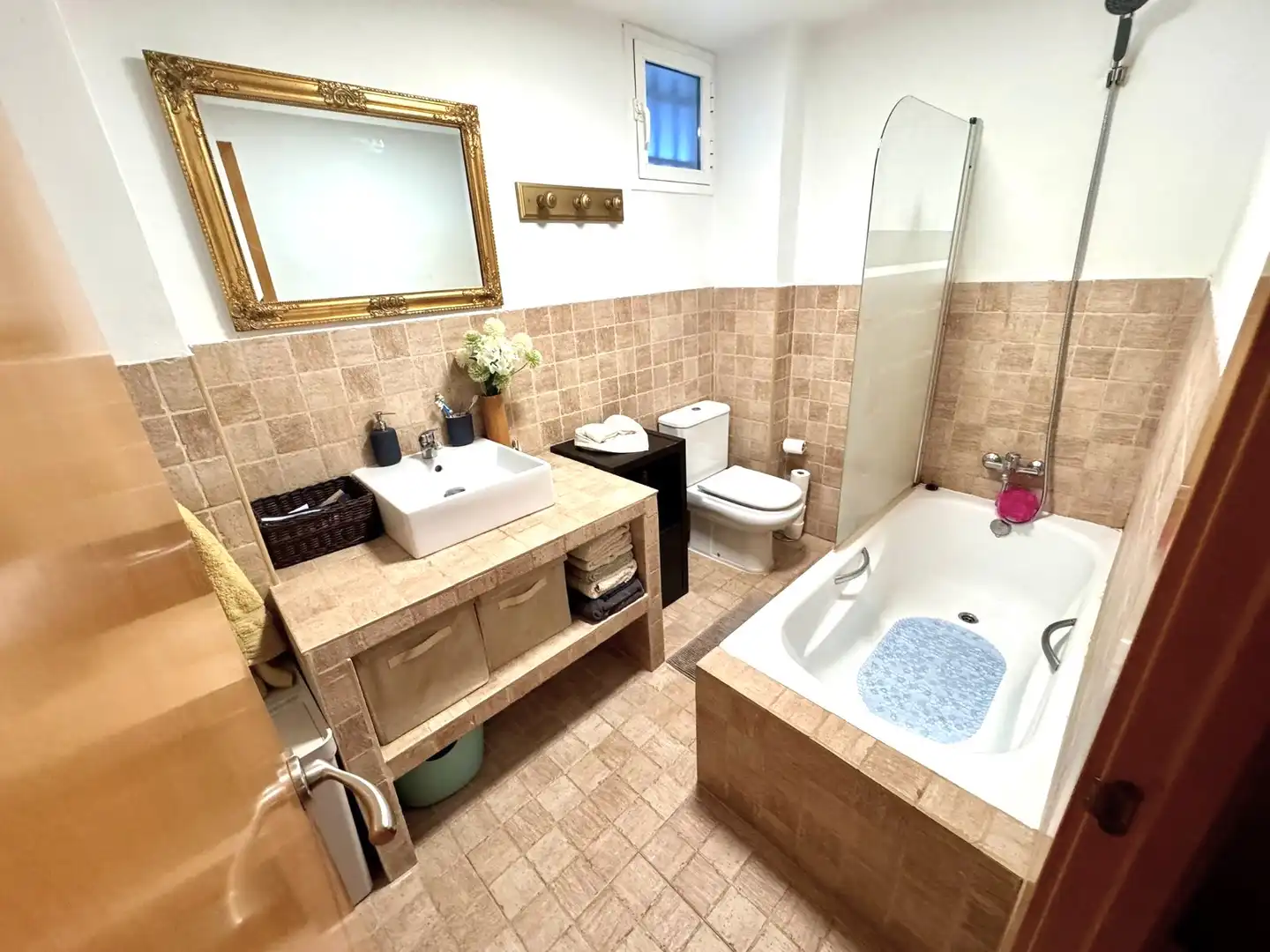 Bany de Apartament en venda en Valencia amb Aire condicionat, Jardí privat i Terrassa