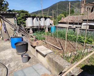 Jardí de Pis en venda en Sant Joan Les Fonts amb Terrassa i Balcó