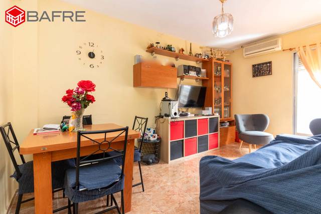 Piso en Venta en Calle Luis de la Torre en Pradolongo