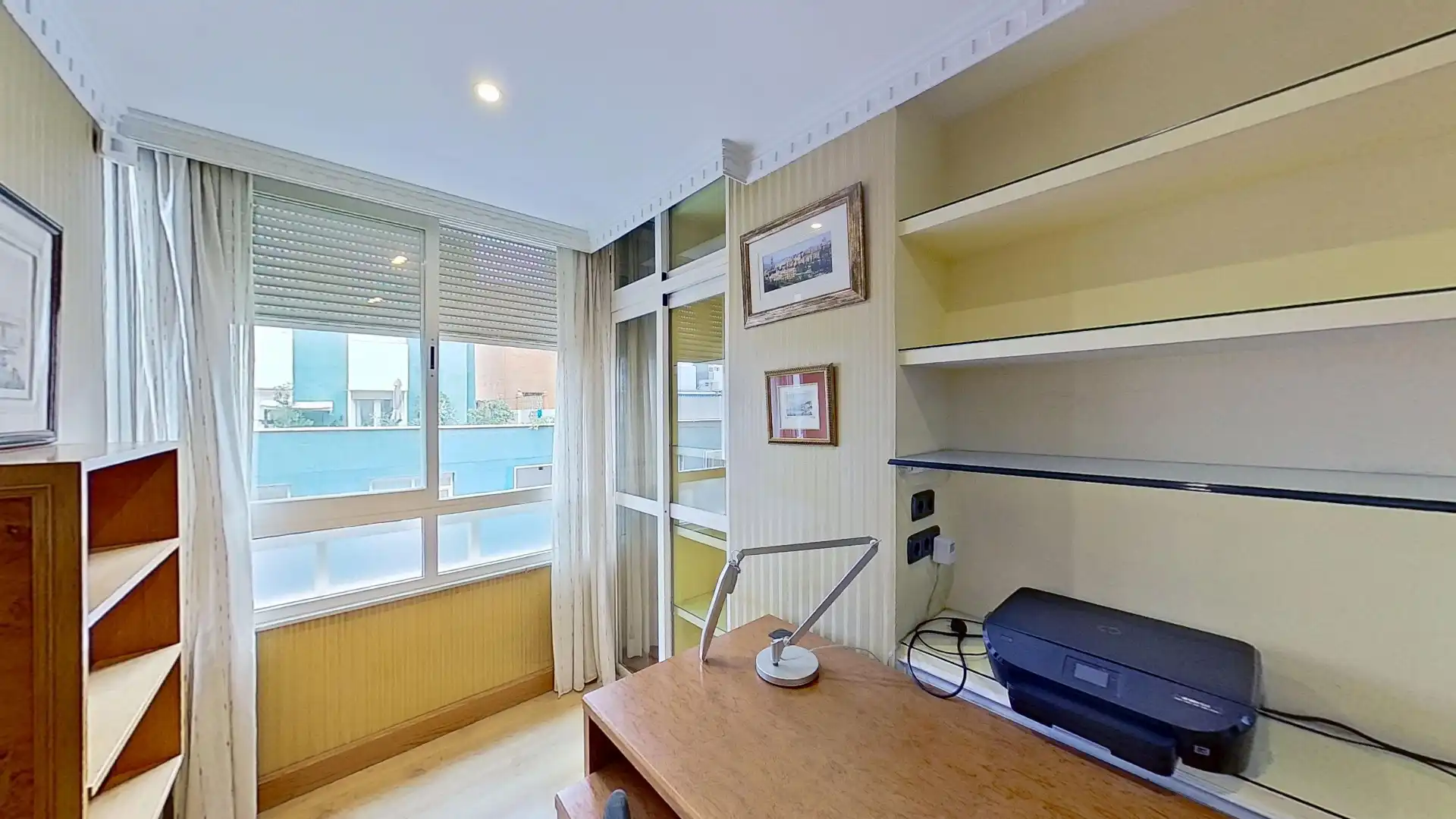 Flat for sale in Málaga  with Air Conditioner and Furnished