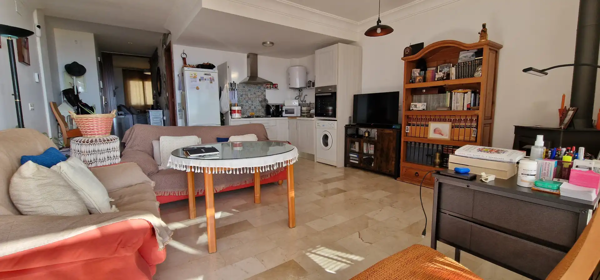 Sala de estar de Apartamento en venta en Cogollos de la Vega con Aire acondicionado, Terraza y Amueblado