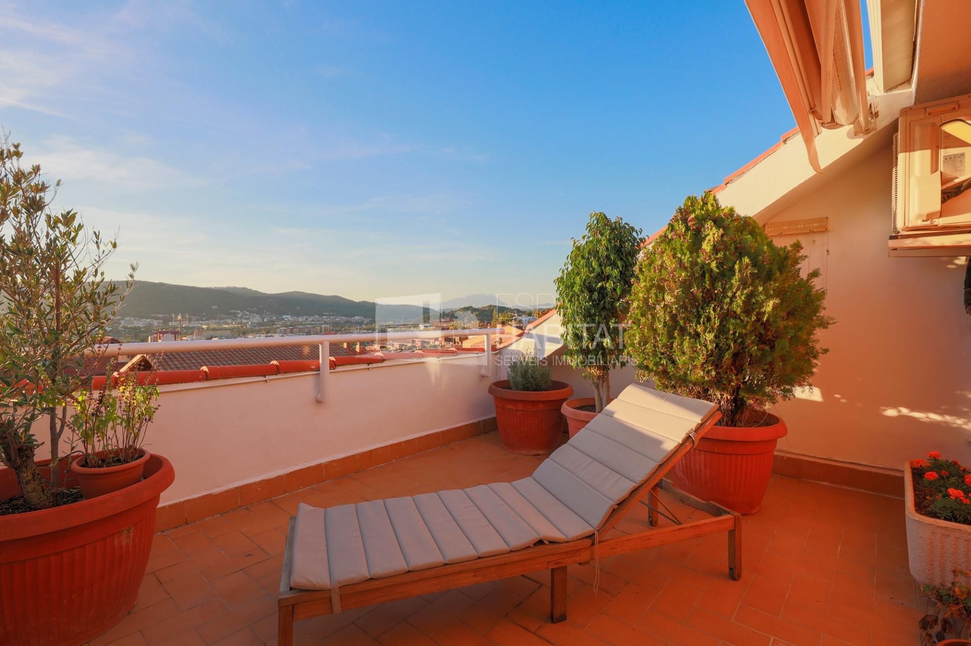 Casa adosada en venda