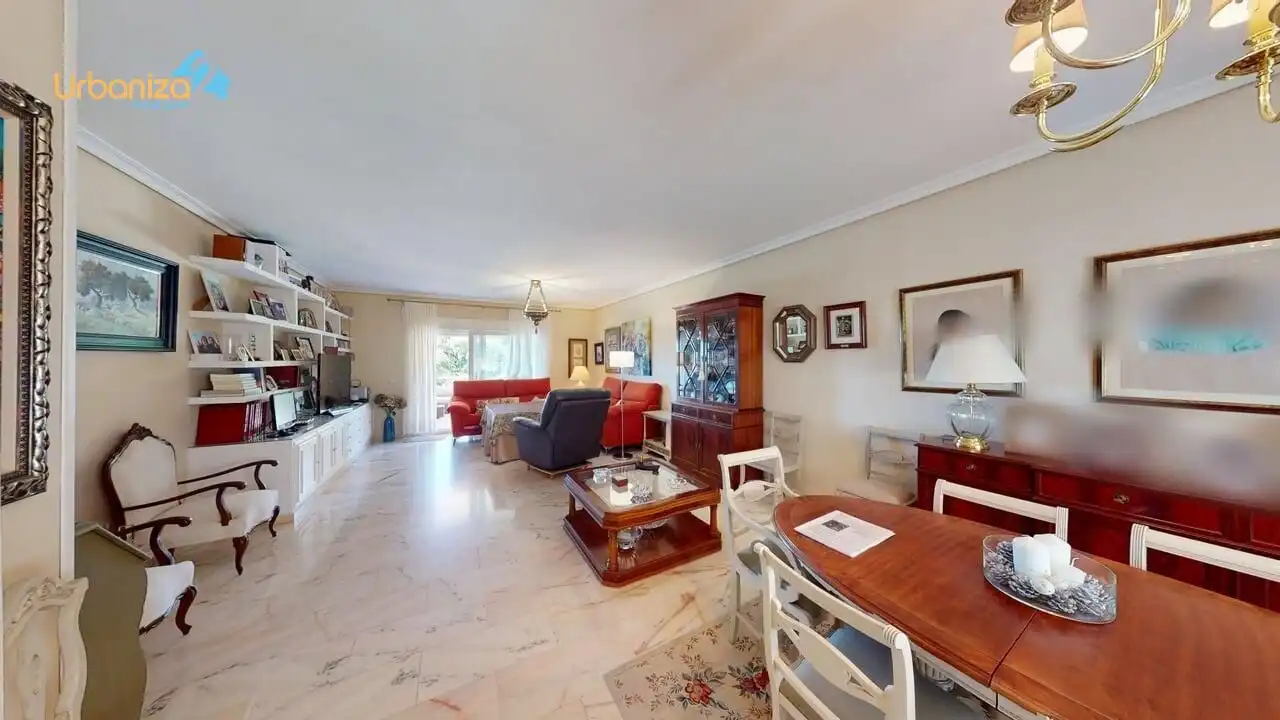 Sala de estar de Casa o chalet en venta en Badajoz con Aire acondicionado, Calefacción y Jardín privado