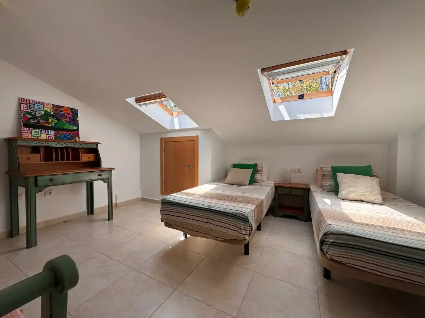 Dormitori de Casa adosada de lloguer en Sagunto / Sagunt amb Aire condicionat, Piscina i Balcó
