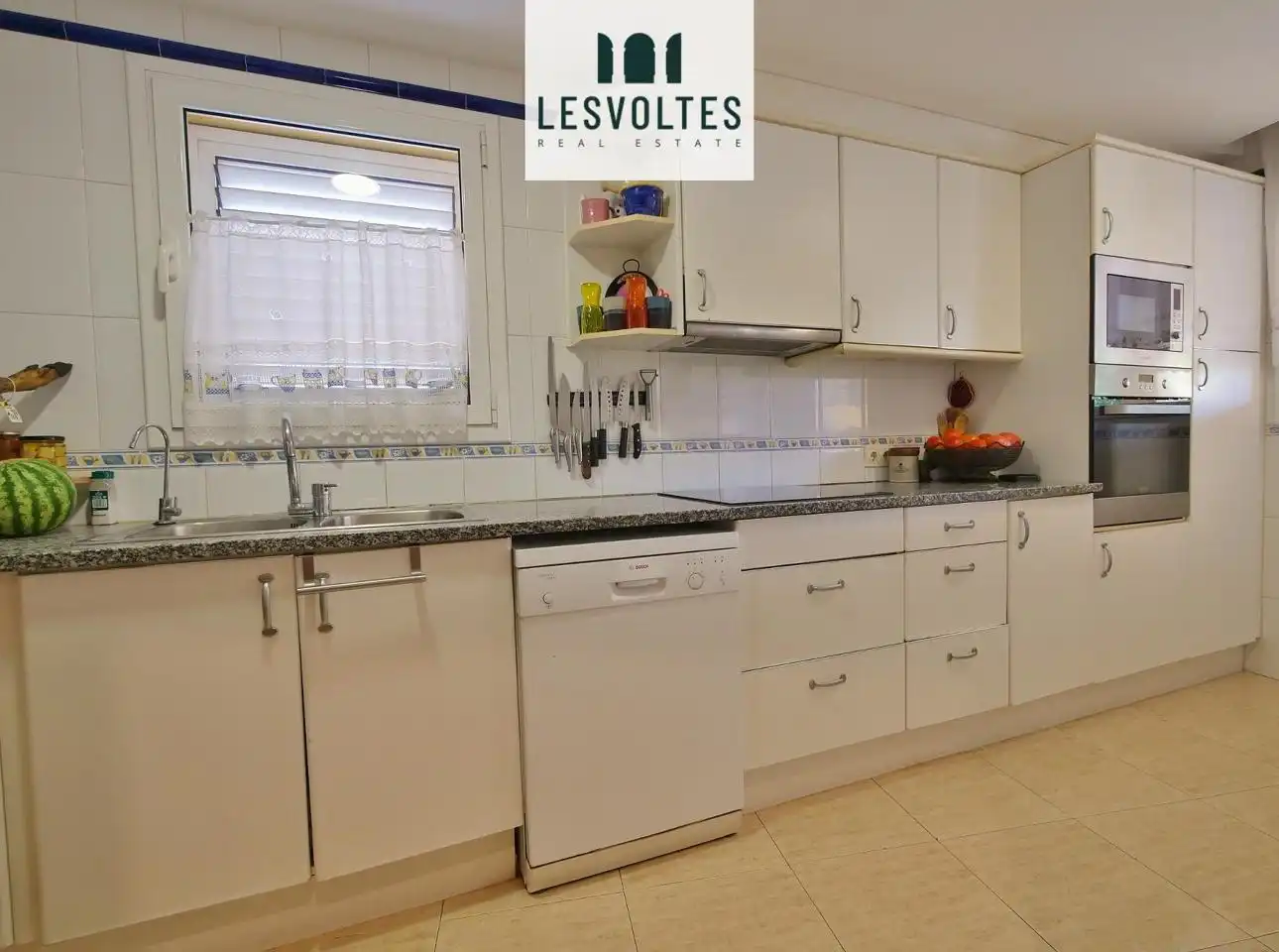 Cocina de Casa adosada en venta en Palafrugell con Aire acondicionado, Calefacción y Jardín privado