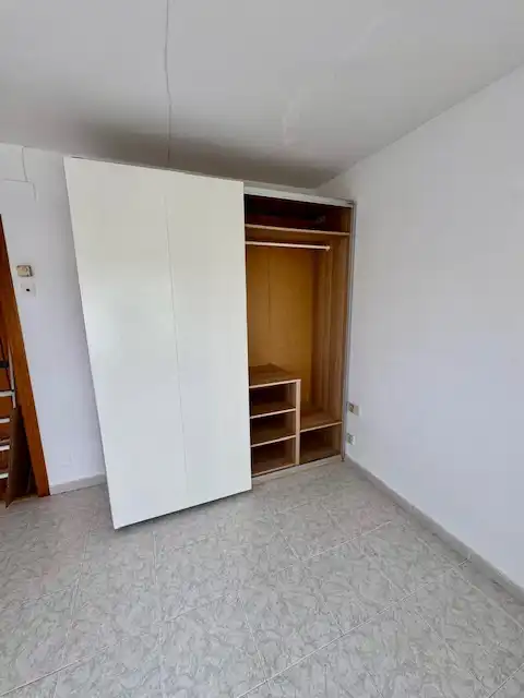 Schlafzimmer von Dachboden zur Miete in Sant Cugat del Vallès mit Klimaanlage, Heizung und Terrasse