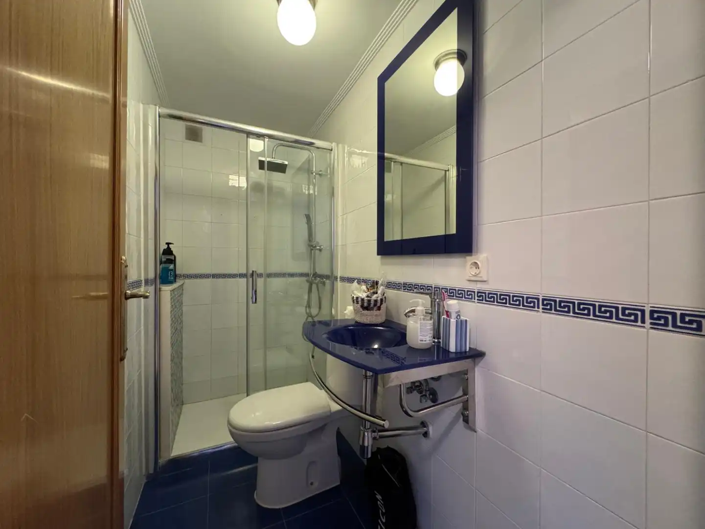 Baño de Piso en venta en Parres con Calefacción, Jardín privado y Trastero
