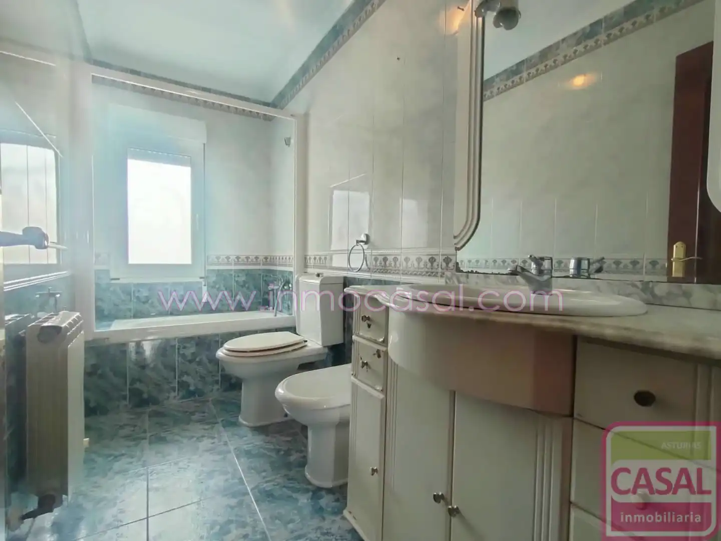 Baño de Piso en venta en Castrillón con Calefacción y Terraza