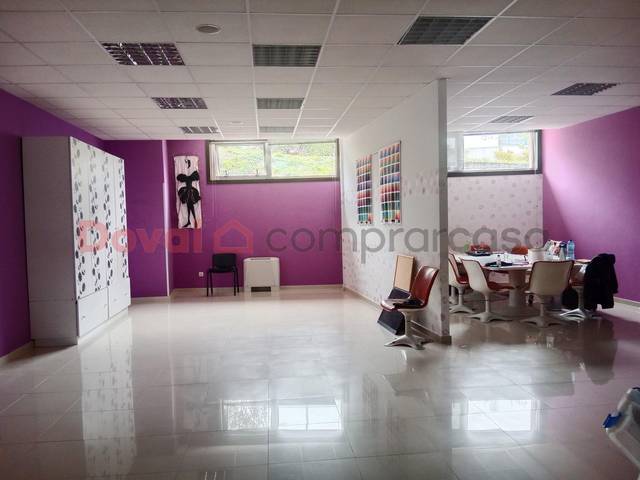 Oficina en Alquiler en  REGUEIRO DO FORNO VIAL C en Valadares - Beade