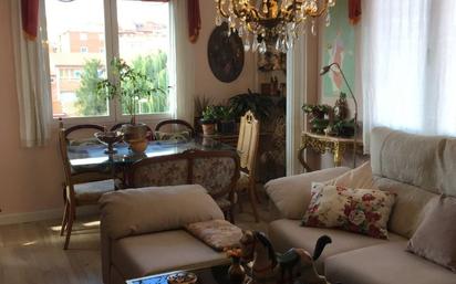 Living room of Flat for sale in Zamora Capital   with Balcony