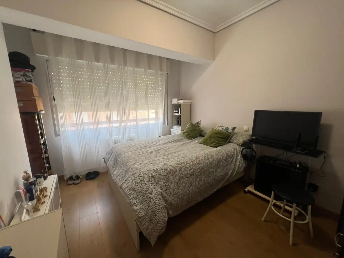Habitación de Piso en venta en  Logroño con Calefacción, Terraza y Balcón