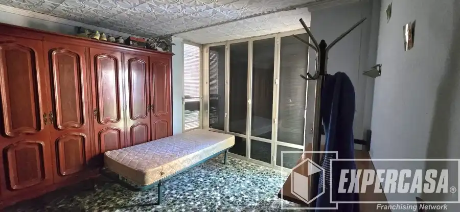 Schlafzimmer von Gebäude zum Verkauf in Silla