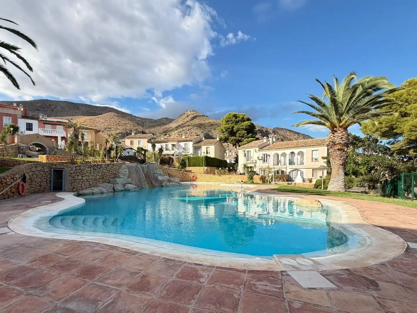 Casa a schiera con piscina in vendita a Golf Bahía, imagen 34