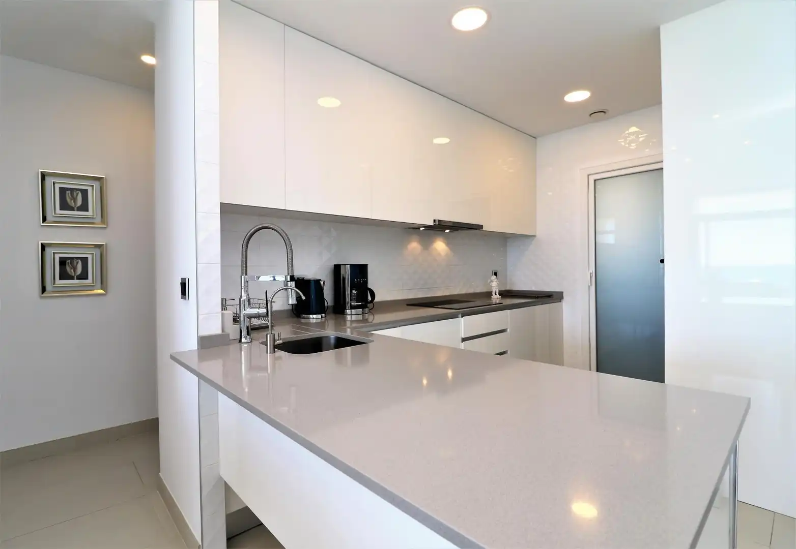 Apartamento con piscina en venta en Playa de Poniente, imagen 7