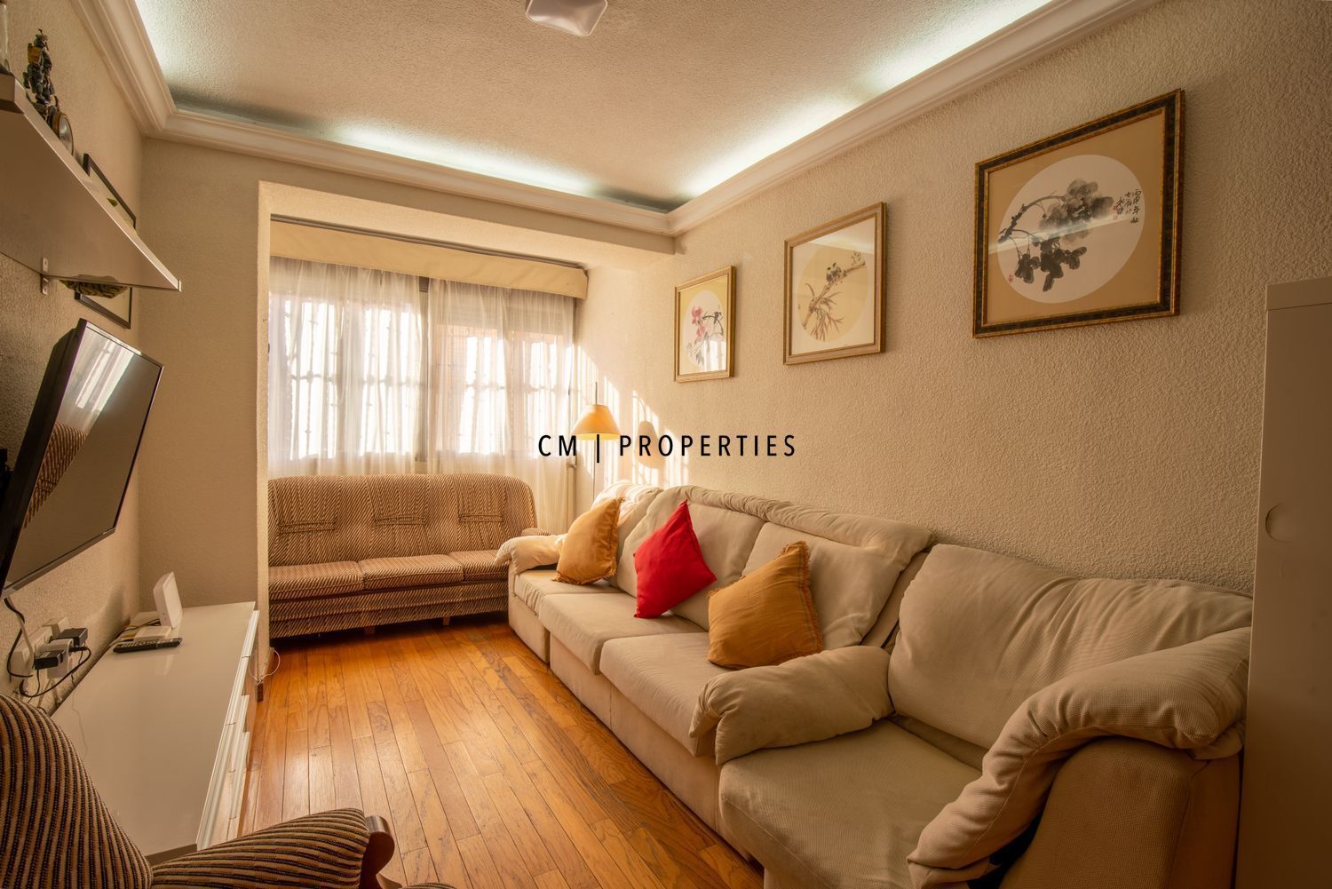 Living room of Flat to rent in  Valencia Capital  with Air Conditioner, Terrace and Storage room