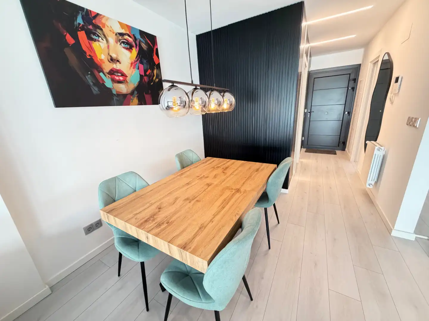 Comedor de Casa o chalet en venta en Castro-Urdiales con Calefacción, Jardín privado y Terraza