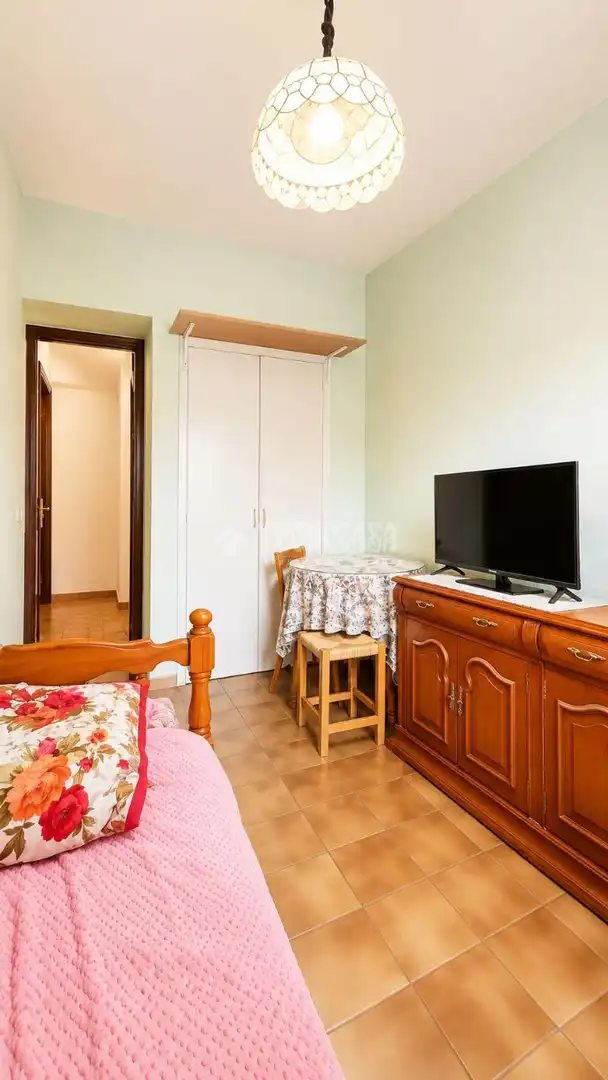 Habitación de Piso en venta en Madrid con Calefacción