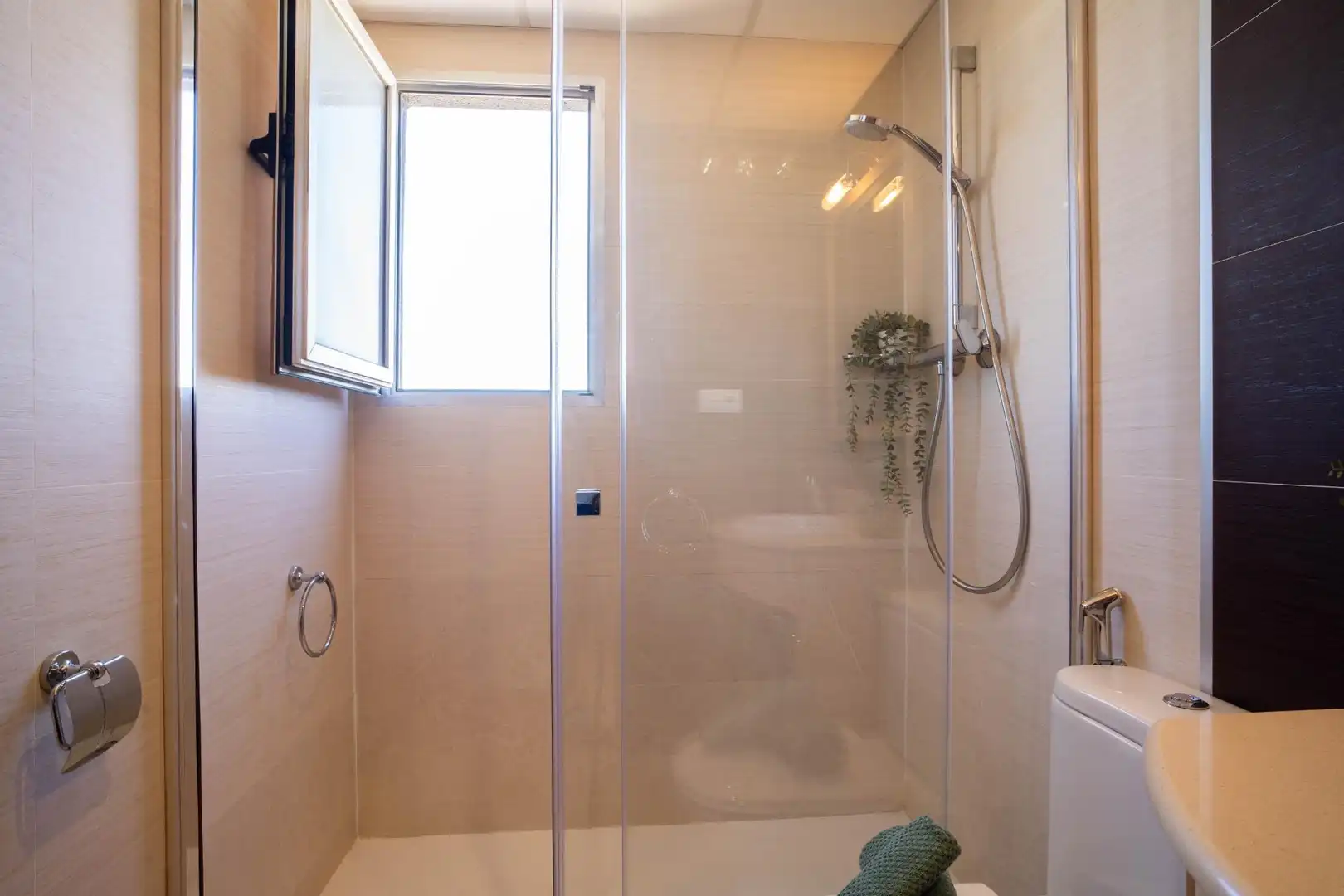 Bathroom of Apartments for sale in Oropesa del Mar / Orpesa  with Air Conditioner, Private garden and Terrace