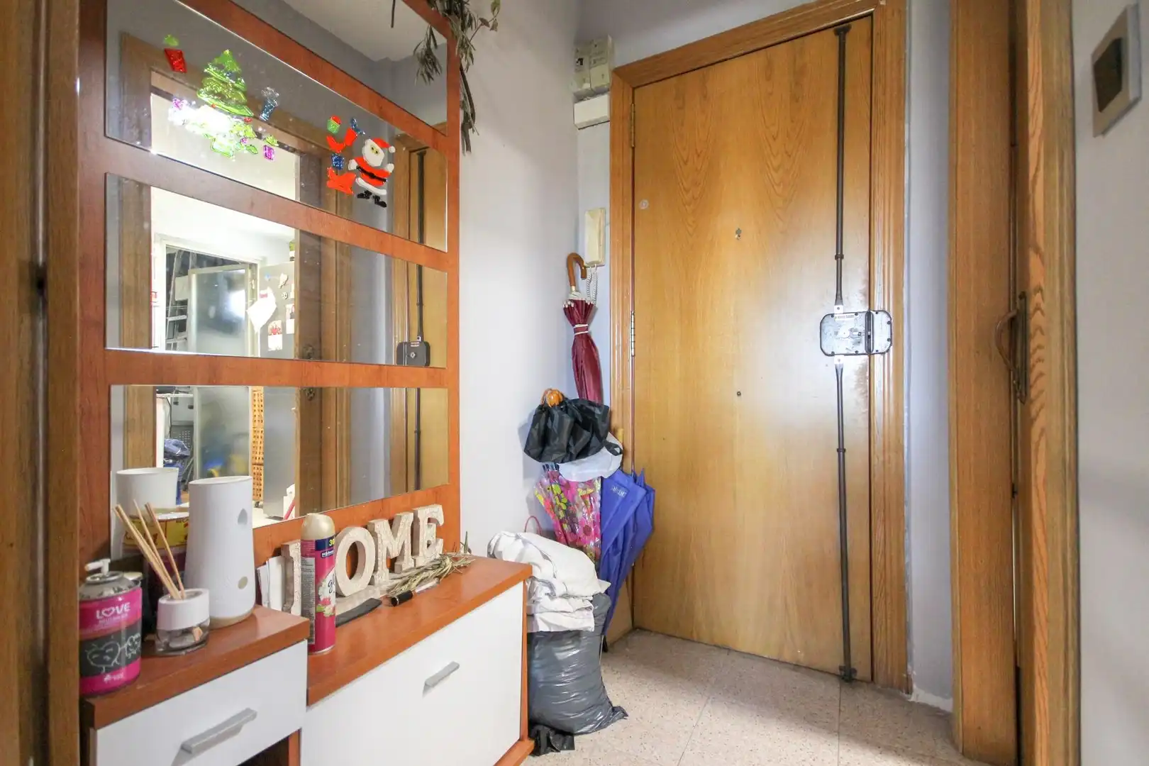 Piso en venta en Badia del Vallès con Balcón