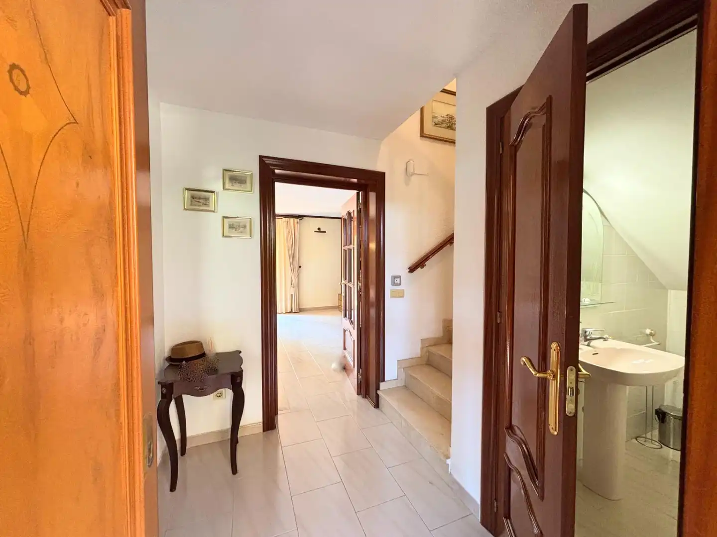 Haus oder Chalet zum Verkauf in Benidorm mit Klimaanlage, Terrasse und Schwimmbad