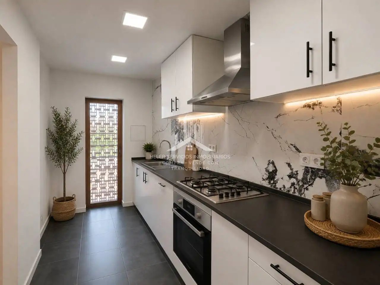 Piso con terraza en venta en Plaza Dolçainer de Tales, imagen 6