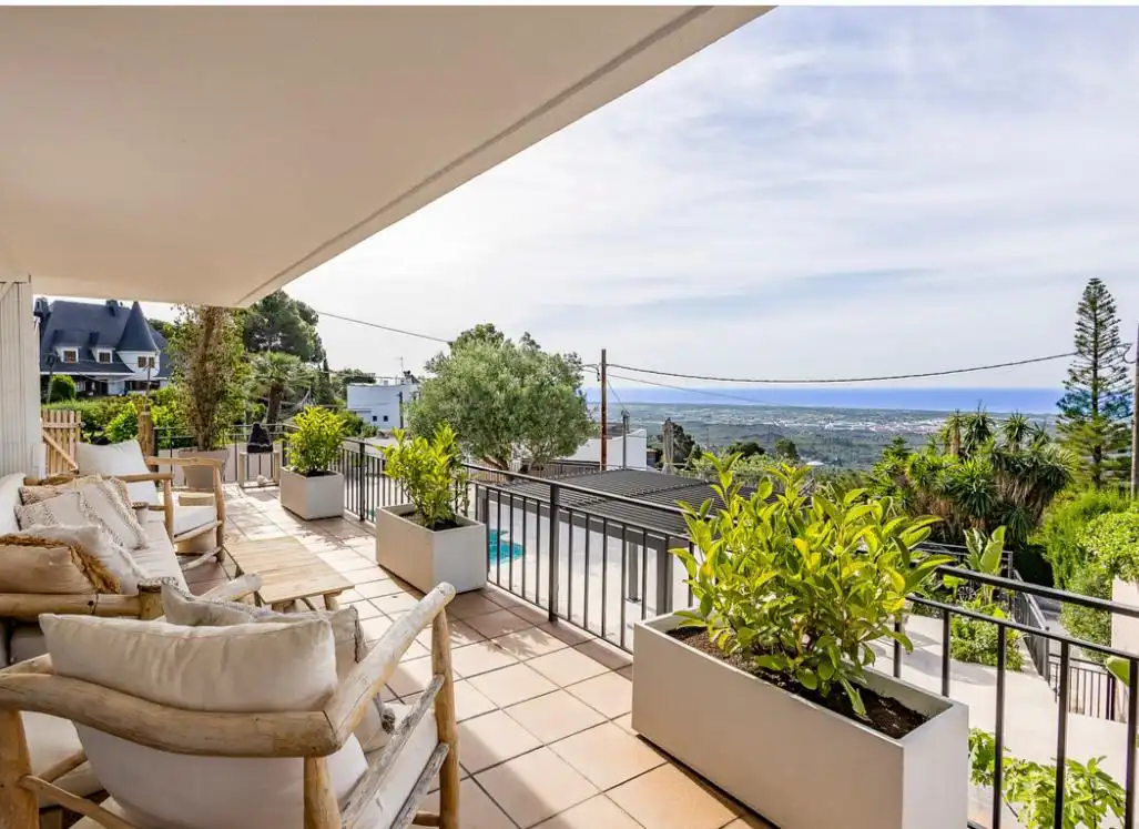 Terrassa de Casa o xalet en venda en Gavà amb Aire condicionat, Calefacció i Jardí privat