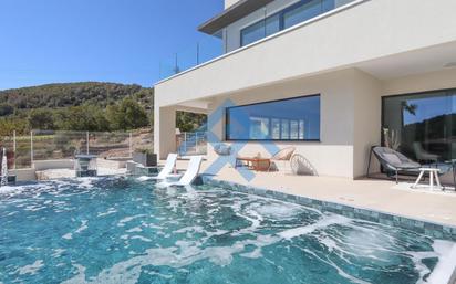 Piscina de Casa o xalet en venda en Sant Pere de Ribes amb Aire condicionat, Calefacció i Jardí privat