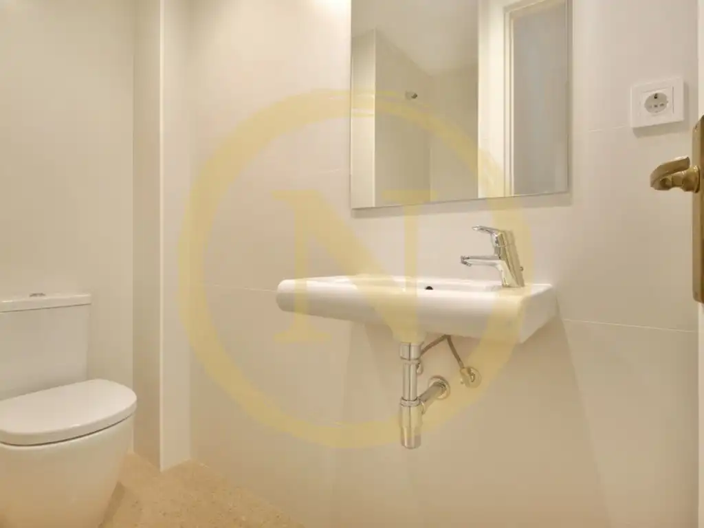 Piso en venta en Carrer de la Diputació, La Nova Esquerra de l'Eixample