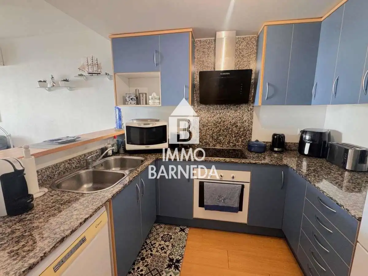 Exterior view of Flat for sale in Roses  with Heating, Terrace and Swimming Pool