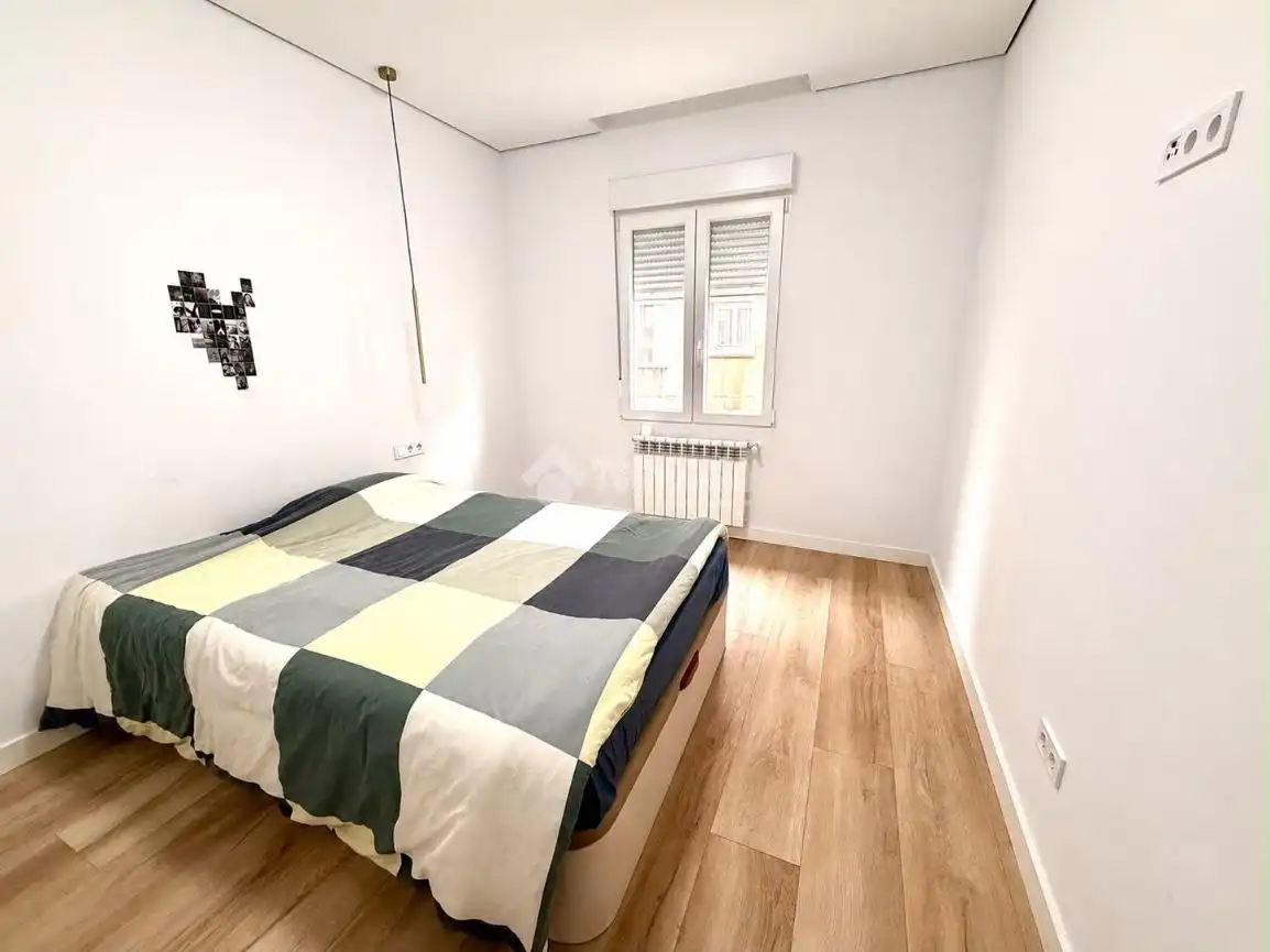 Piso con ascensor en venta en C. Eulalio Ferrer, imagen 7