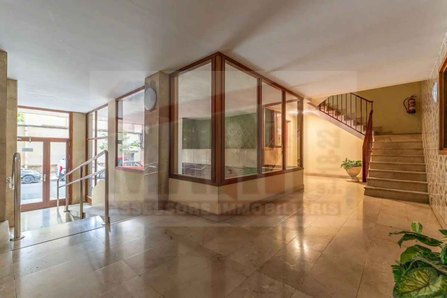 Piso en venta en Reus con Calefacción, Terraza y Trastero