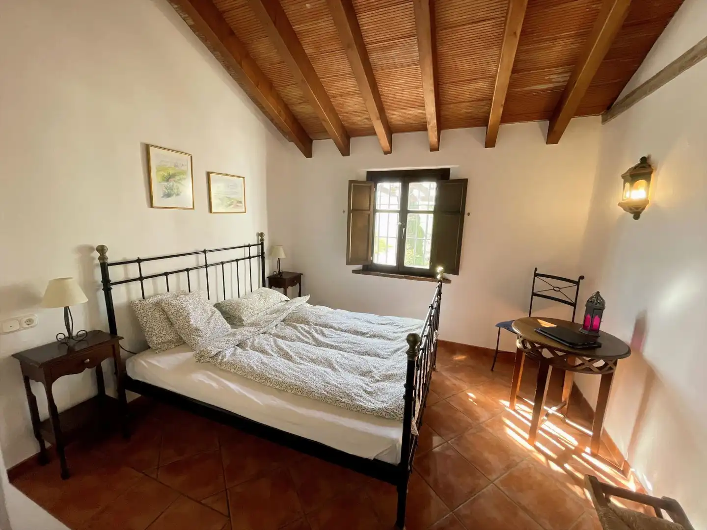 Schlafzimmer von Country house zum Verkauf in Villanueva de la Concepción mit Klimaanlage, Heizung und Privatgarten