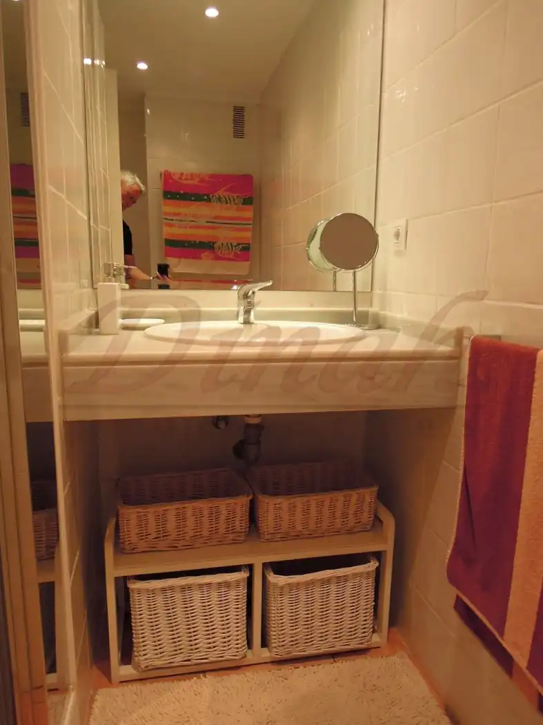 Baño de Apartamento de alquiler en Altea con Aire acondicionado, Calefacción y Terraza