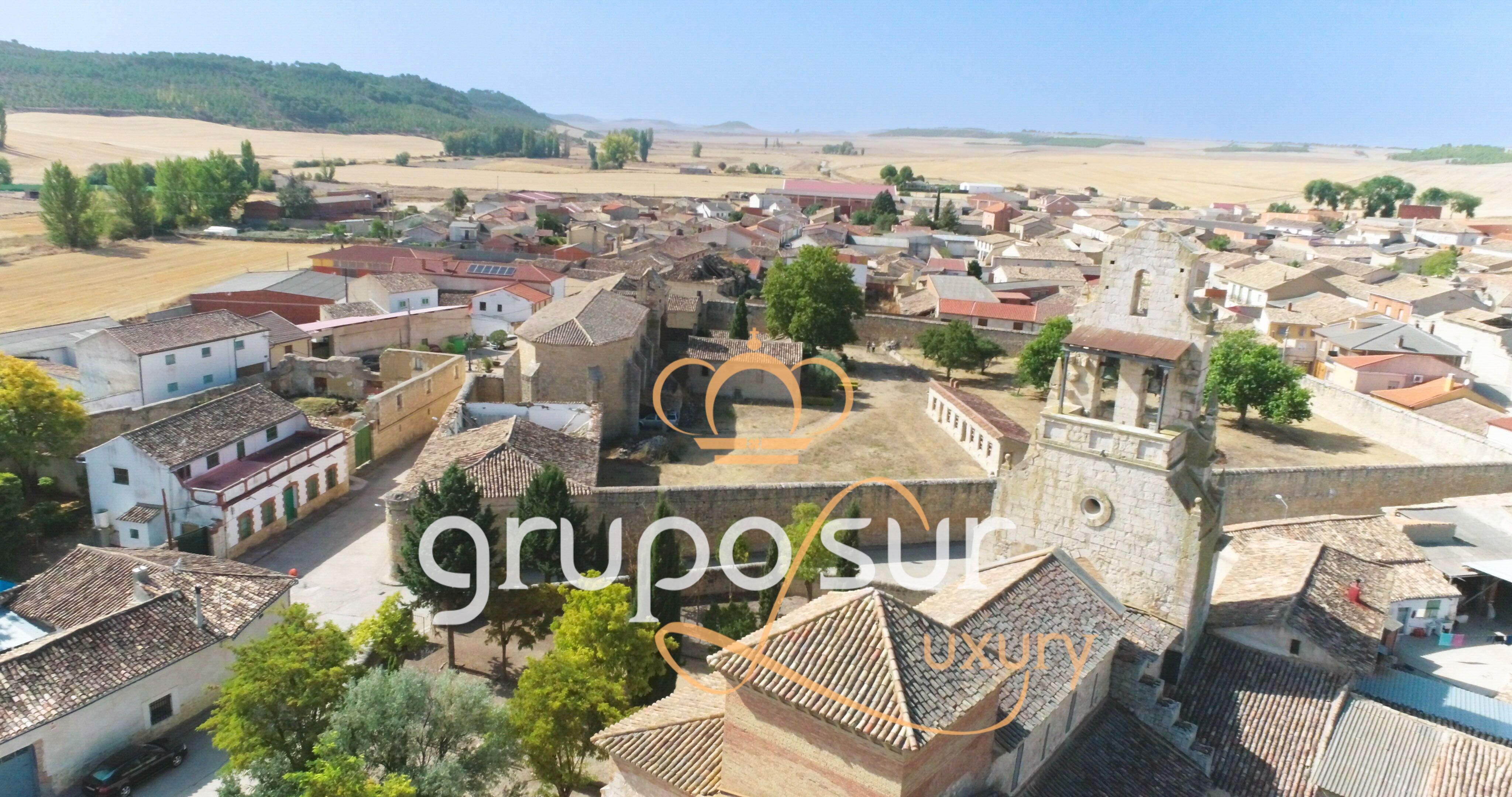 Exterior view of House or chalet for sale in San Cebrián de Mazote  with Heating, Private garden and Parquet flooring