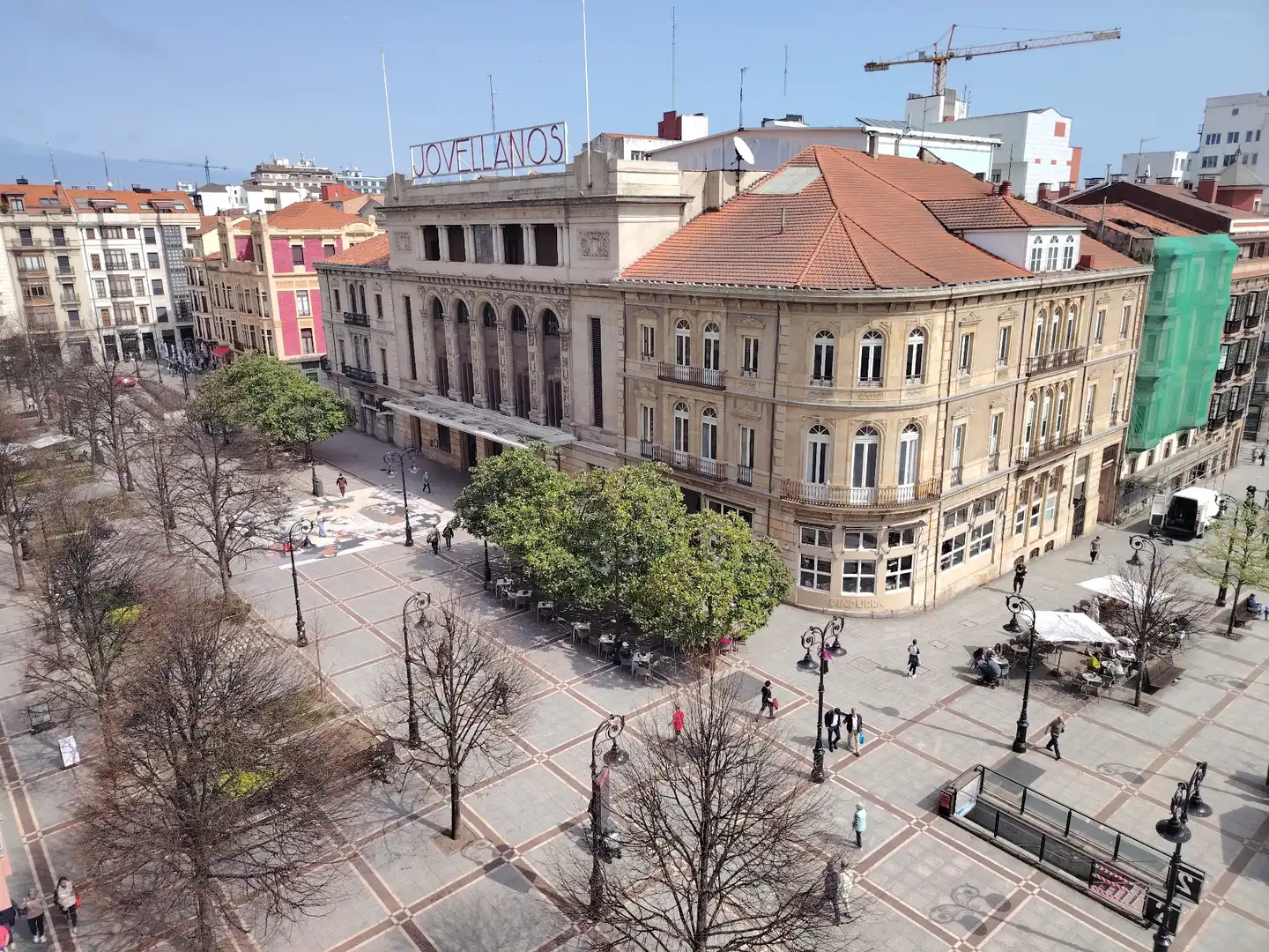 Vista exterior de Piso de alquiler en Gijón  con Calefacción, Parquet y Terraza