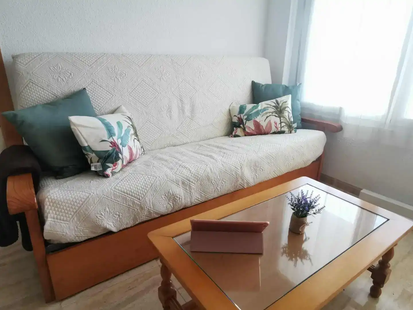 Sala de estar de Piso de alquiler en Cartagena con Aire acondicionado y Amueblado